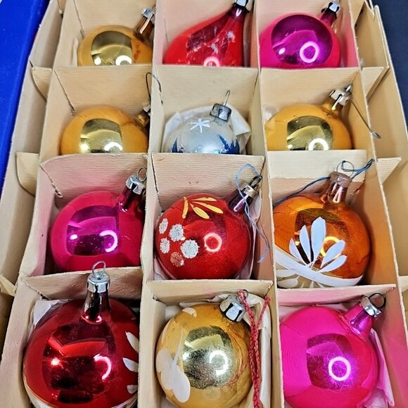 Vintage Christmas Ornaments 12pcs Various Types Glass Read - Picture 2 of 16